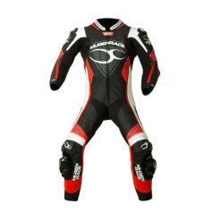 Egyrészes bőrruhák